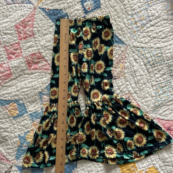 Sunflower Print Kids Flared Bottoms - Picture 3 of 4